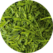 a picture of green tea, one of the natural sources of L-theanine